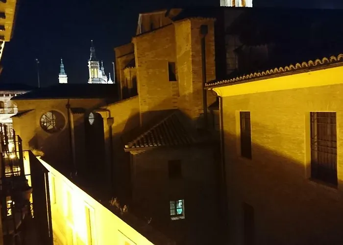 Dean Dos Catedrales Appartement Saragosse